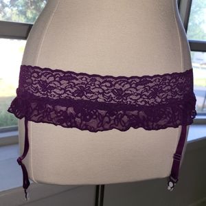 Victoria's Secret Garter Belt